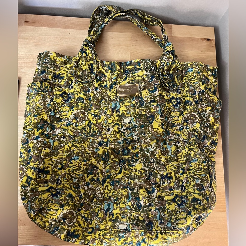 XL Marc by Marc Jacobs Nylon Yellow Floral Print Quilted Tote Bag EUC